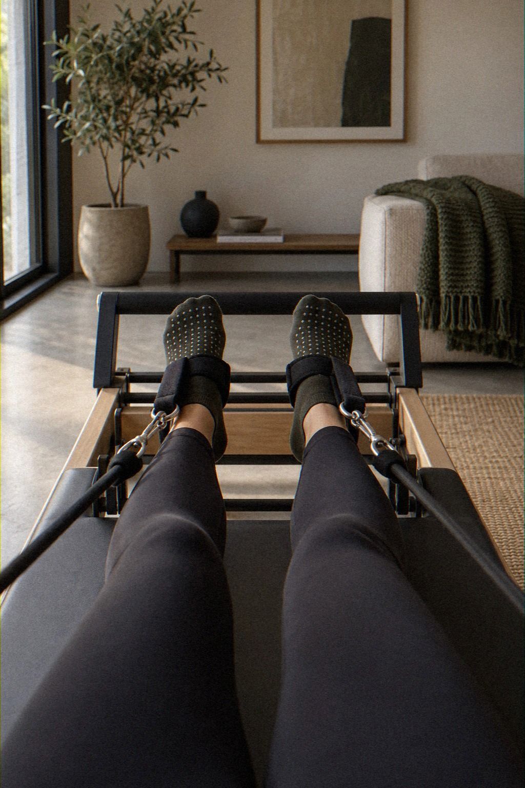 Style Grip Socks With Cropped Leggings