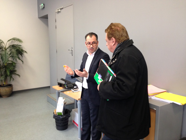 jacques-cresta-visite-le-greffe-du-tribunal-de-commerce