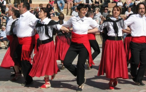 Thuir : la Colla Amistat danse à la Cellera dimanche 7 juin 2015