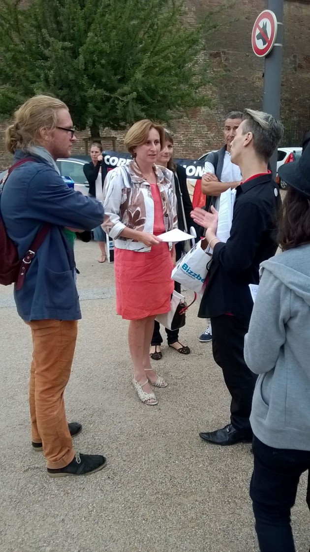 « Désobéir » interpelle Hermeline Malherbe et Ségolène Neuville…