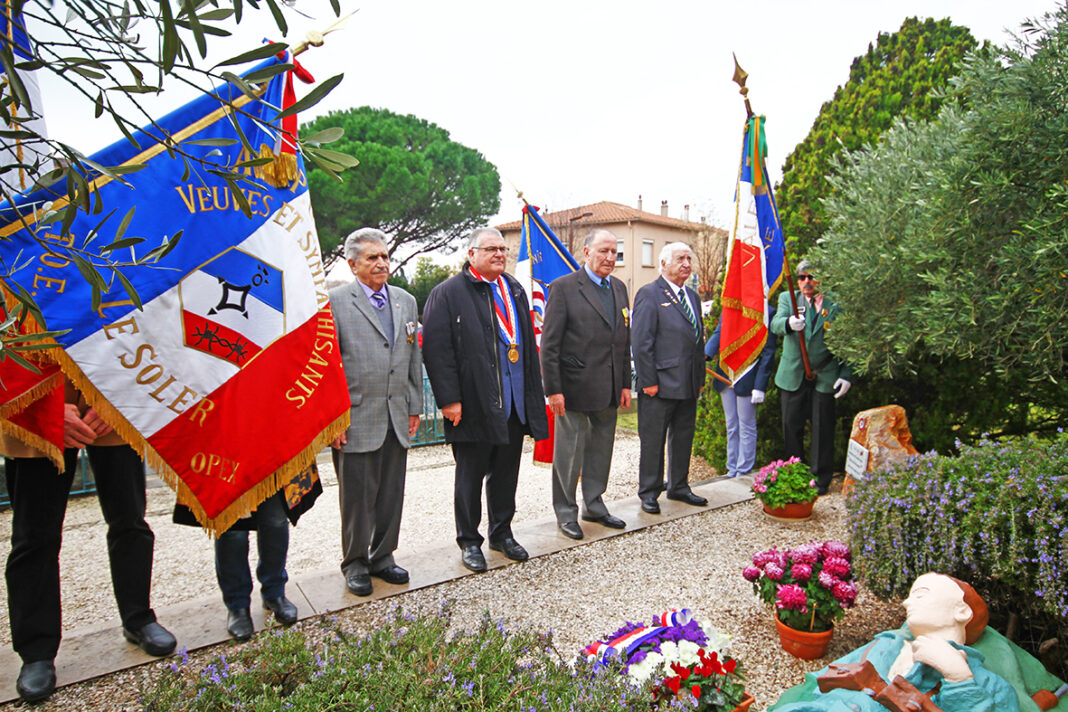 defile-au-soler-en-hommage-aux-combattants-morts-pour-la-france-en-afrique-du-nord-1
