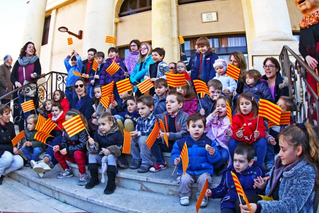 fete bunyols bressola jumelage-le-soler-puigcerda-une-festa-dels-bunyols-sans-frontiere jumelage-le-soler-puigcerda-une-festa-dels-bunyols-sans-frontiere