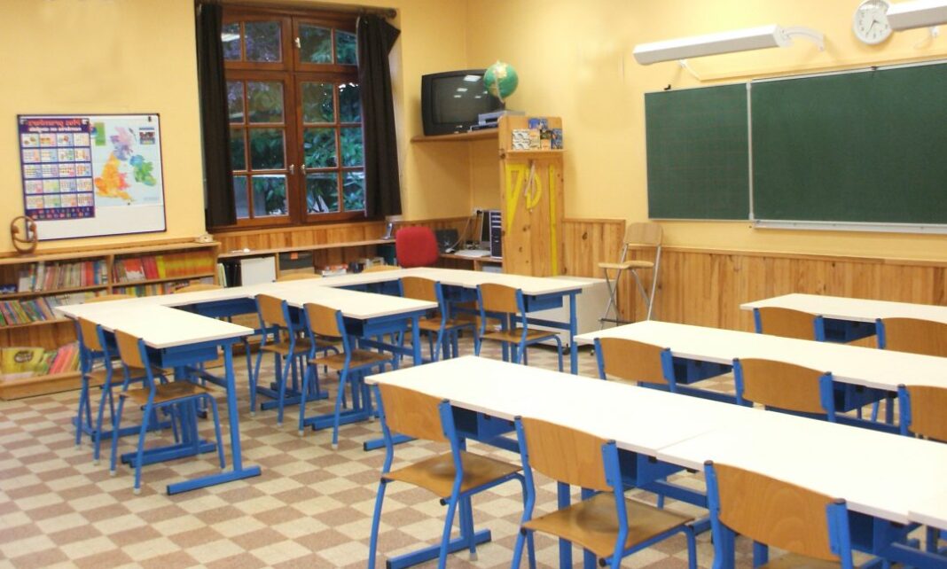 ecole-salle-vide
