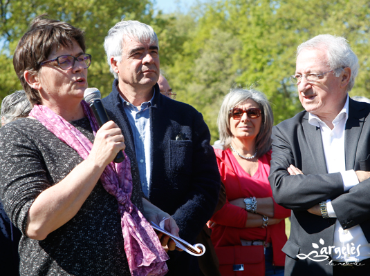 Organisée le 10 avril par le syndicat des éleveurs des Aspres et Albères, la chambre d'agriculture et la Ville d'Argelès-sur-Mer, la 15e foire des éleveurs s'est déroulée sur le parking du Racou. Une trentaine de producteurs et autant d'exposants ont participé à ce temps fort du calendrier des animations argelésiennes. Plusieurs milliers de personnes se sont déplacées pour l'occasion.