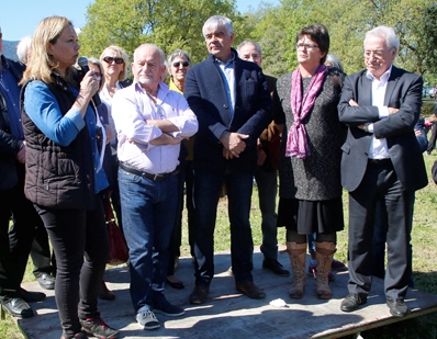 Organisée le 10 avril par le syndicat des éleveurs des Aspres et Albères, la chambre d'agriculture et la Ville d'Argelès-sur-Mer, la 15e foire des éleveurs s'est déroulée sur le parking du Racou. Une trentaine de producteurs et autant d'exposants ont participé à ce temps fort du calendrier des animations argelésiennes. Plusieurs milliers de personnes se sont déplacées pour l'occasion.