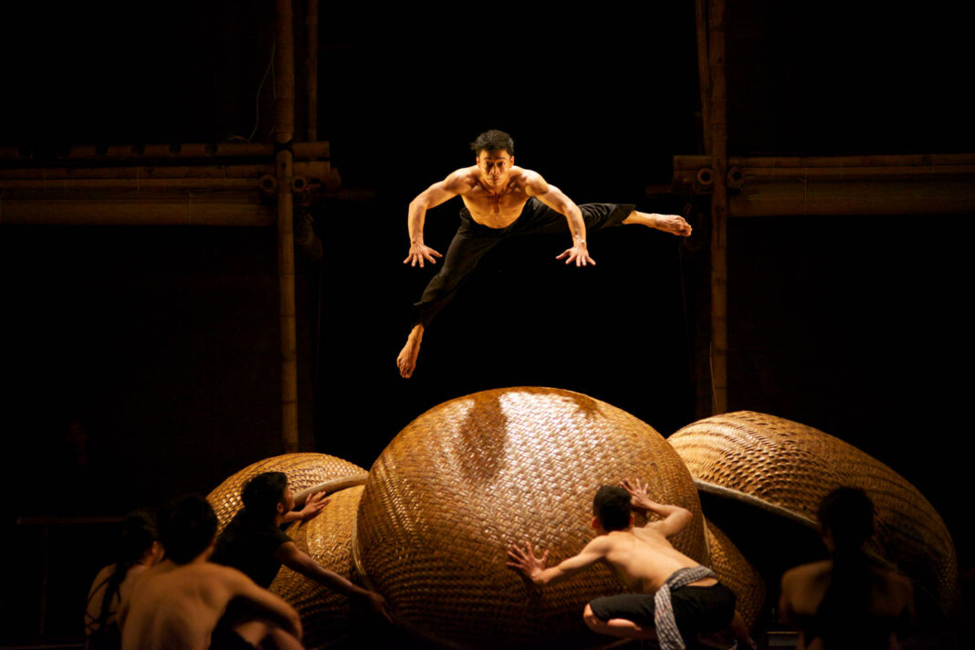 AOLangPho-Nguyen-The-Duong À Ố Làng Phô Tuan Le / Nguyen Nhat Ly / Nguyen Lan Maurice / Nguyen Tan Loc