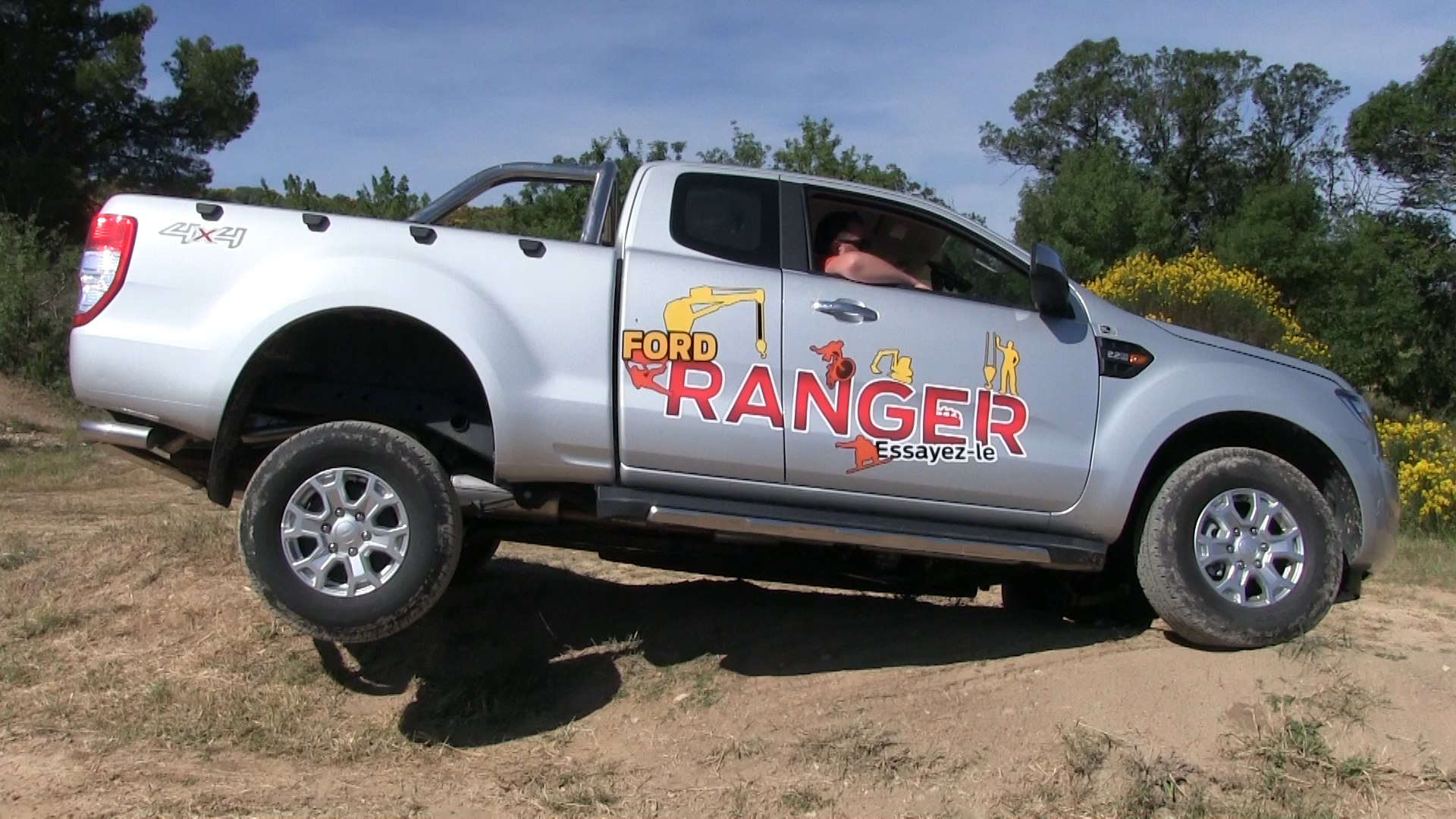ESSAIS FORD RANGER 4X4 TVCAT