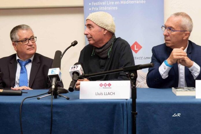 500-personnes-a-perpignan-a-rencontre-de-lluis-llach-laureat-prix-mediterranee-2016