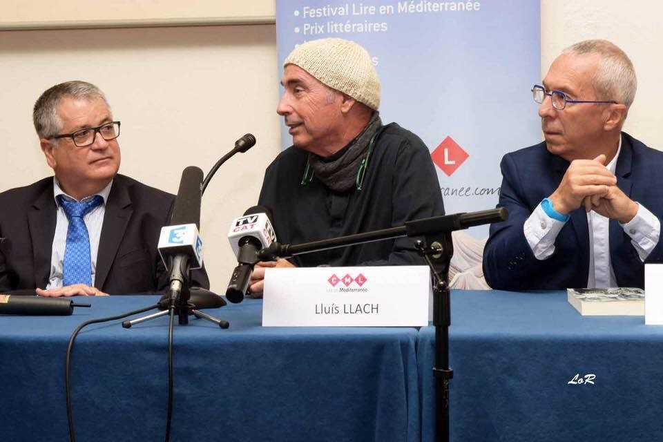 500-personnes-a-perpignan-a-rencontre-de-lluis-llach-laureat-prix-mediterranee-2016