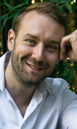 Emmanuel Piquemal ostéopathe expert en développement personnel Cabestany