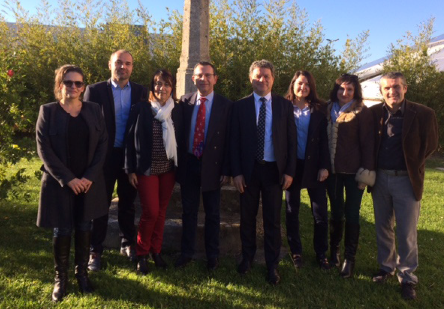 dynamique-commune-region-occitaniepyrenees-mediterranee-autour-marches-de-gros