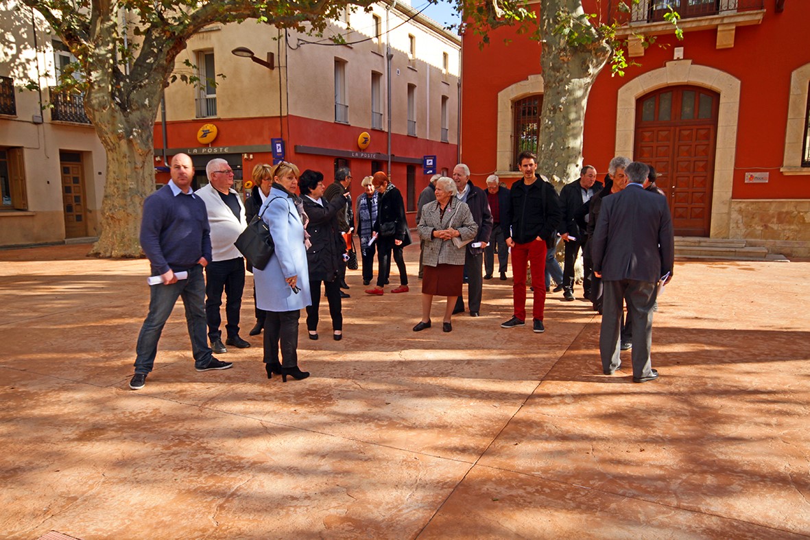 fin-travaux-de-renovation-de-place-de-republique-offre-coeur-de-ville-soler-esplanade-aux-couleurs-chaudes-mediterraneennes
