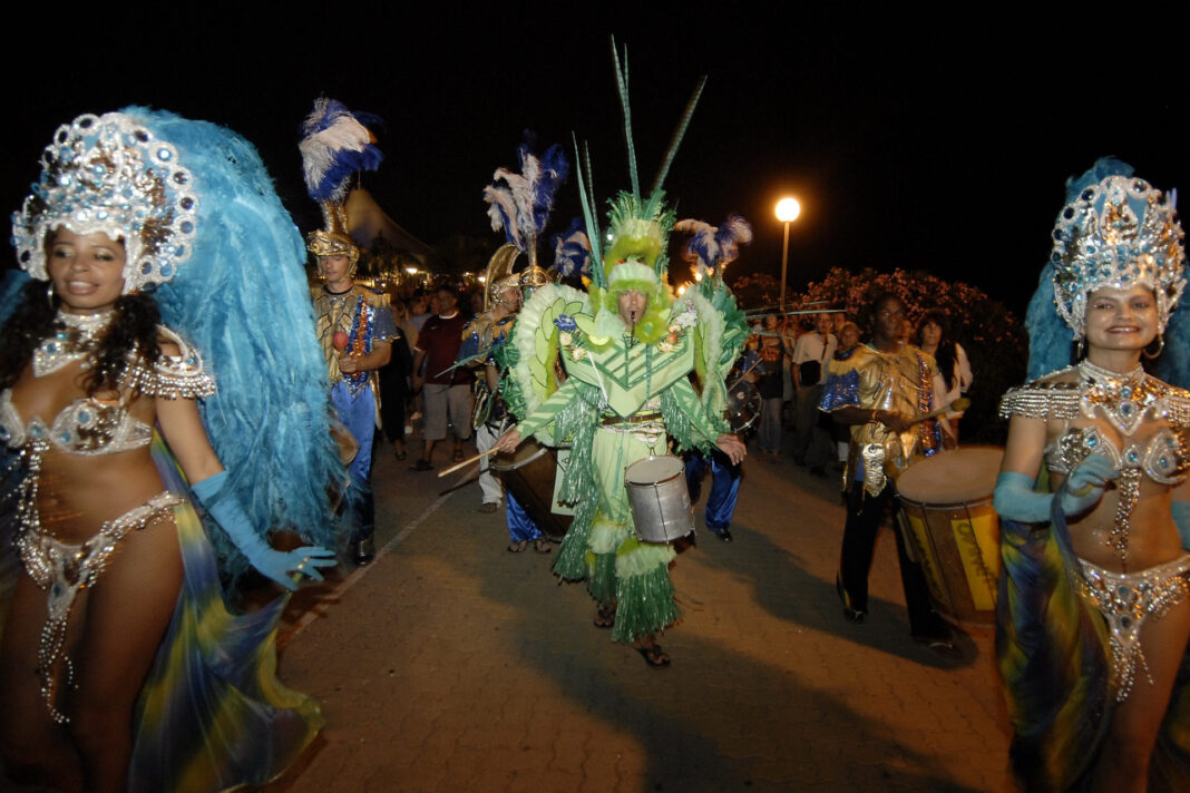 decouvrez-programme-de-ledition-2017-carnaval-dargeles-mer decouvrez-programme-de-ledition-2017-carnaval-dargeles-mer