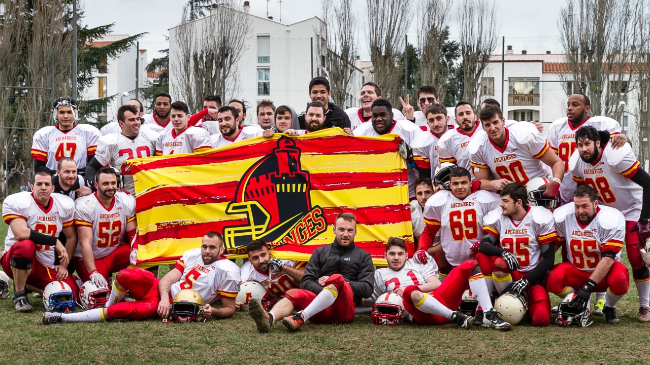 football-americain-archanges-de-perpignan-victorieux-face-aux-hurricanes-dalbi