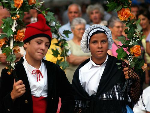 dansaires catalans