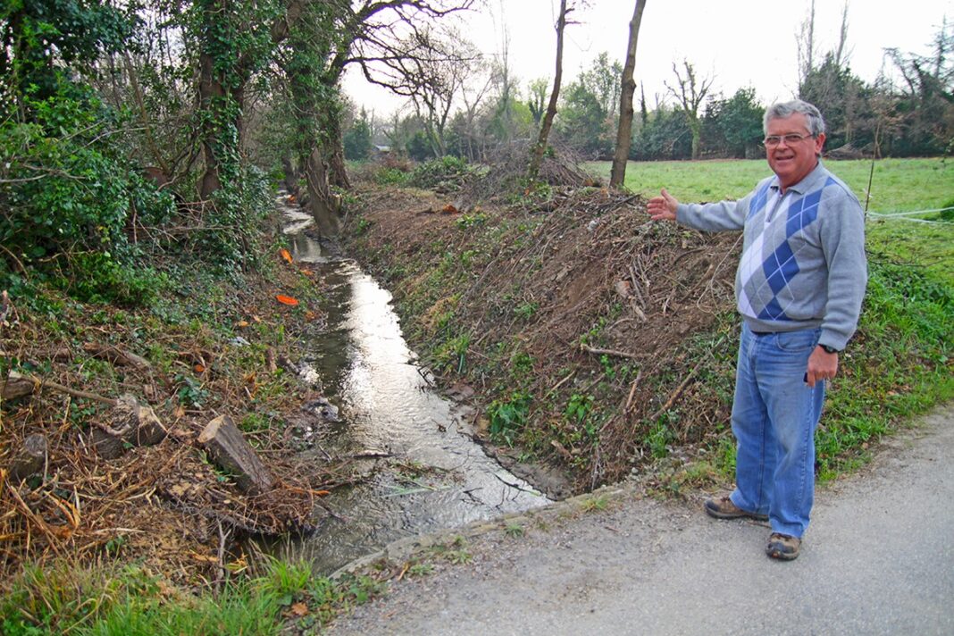 entretien-et-nettoyage-du-ruisseau-de-lagulla-den-bianyes-pour-lutter-efficacement-contre-le-risque-inondation-au-soler entretien-et-nettoyage-du-ruisseau-de-lagulla-den-bianyes-pour-lutter-efficacement-contre-le-risque-inondation-au-soler