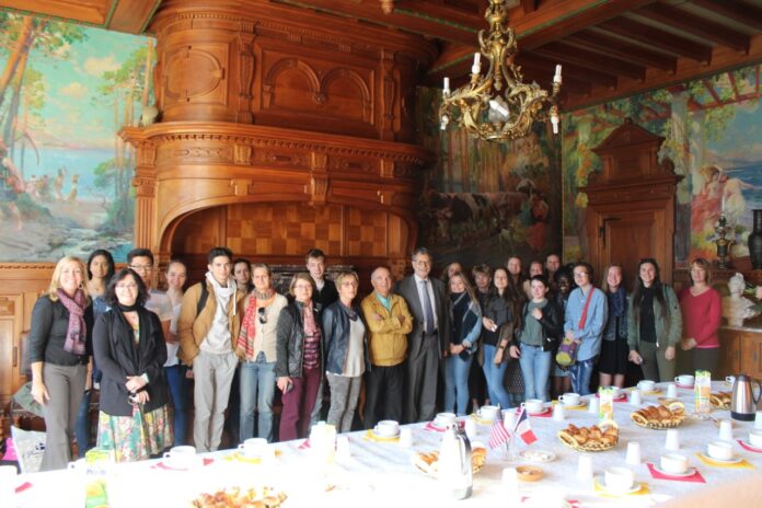 port-vendres-des-lyceens-americains-de-yorktown-en-visite