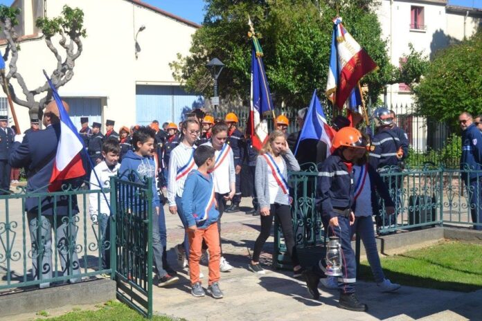 ceremonie-du-8-mai-2017-a-rivesaltes-un-engagement-croissant-des-enfants