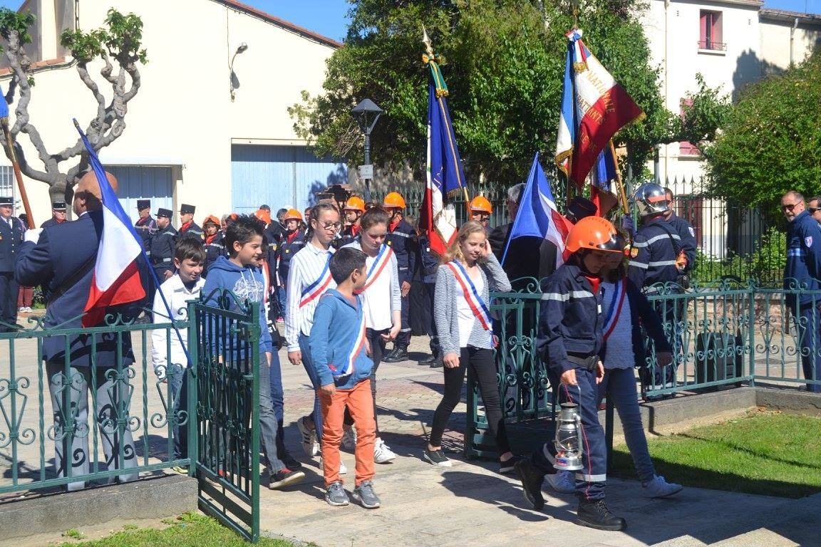 ceremonie-du-8-mai-2017-a-rivesaltes-un-engagement-croissant-des-enfants