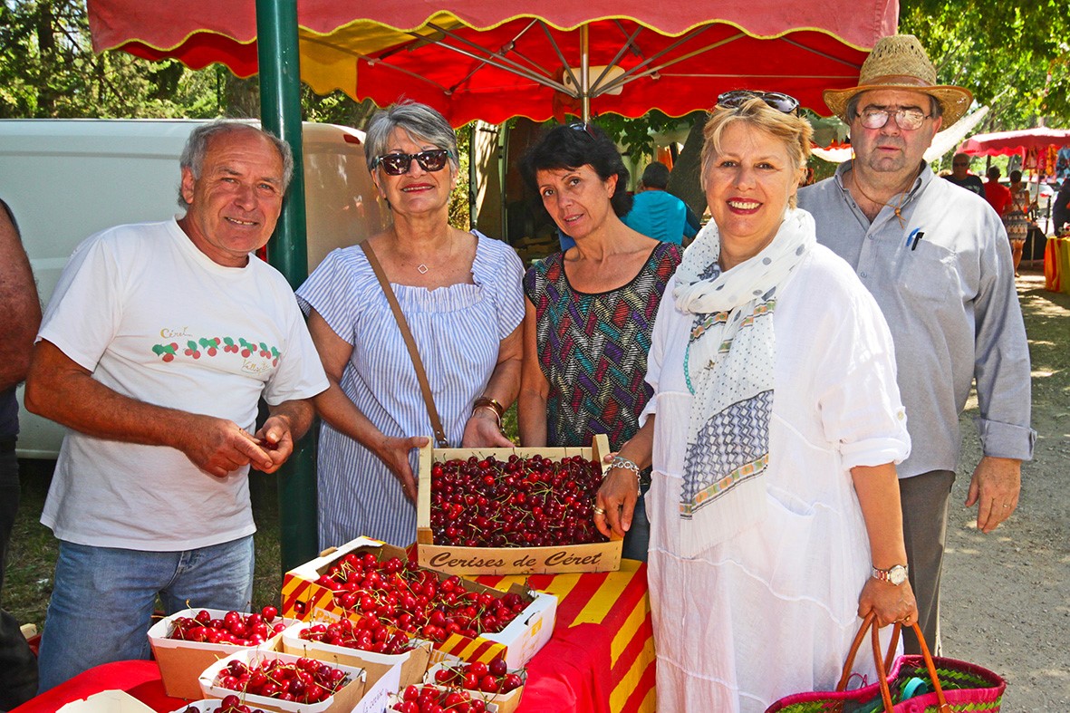 la-5eme-fete-de-la-cerise-fait-la-part-belle-aux-produits-du-pays-catalan