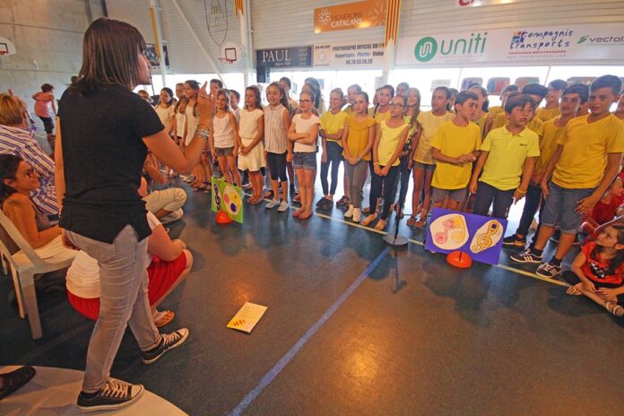 les-classes-bilingues-du-soler-finissent-lannee-amb-cancons