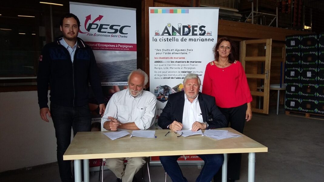 signature-dune-convention-de-partenariat-originale-entre-le-pole-saint-charles-et-landes signature-dune-convention-de-partenariat-originale-entre-le-pole-saint-charles-et-landes
