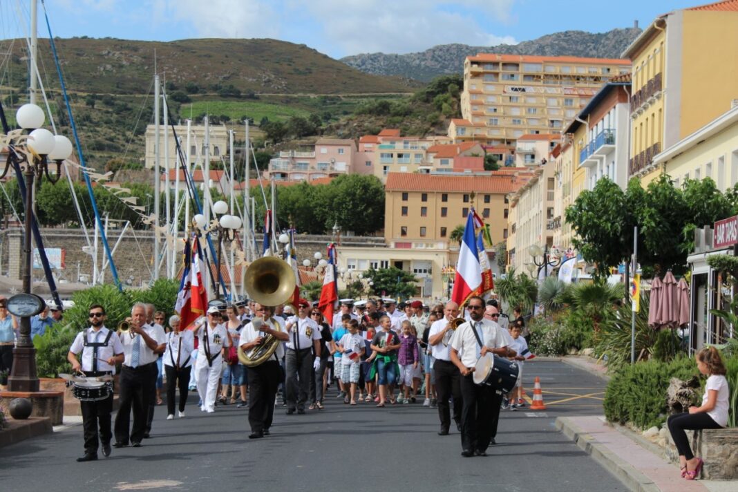 ceremonie-patriotique-du-14-juillet-a-port-vendres2 ceremonie-patriotique-du-14-juillet-a-port-vendres