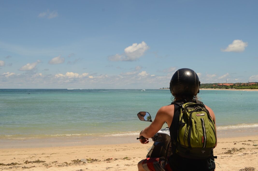 initiation-au-deux-roues-les-jeunes-en-piste-pour-la-securite-a-sainte-marie-la-mer-66-du-16-au-20-juillet3 initiation-au-deux-roues-les-jeunes-en-piste-pour-la-securite-a-sainte-marie-la-mer-66-du-16-au-20-juillet