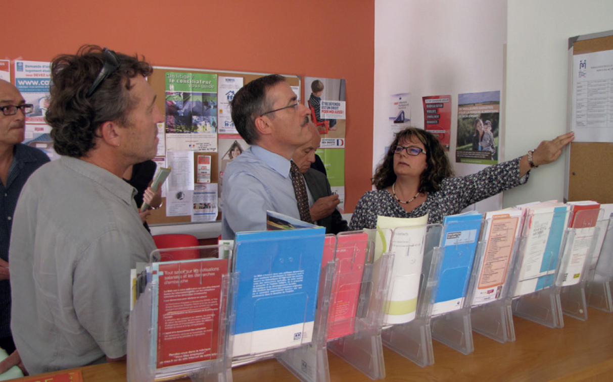 le-prefet-des-pyrenees-orientales-visite-le-pays-de-la-vallee-de-lagly