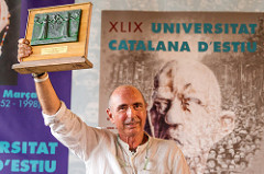 Lluís Llach distingit mb el premi Canigó a la 49a UCE.