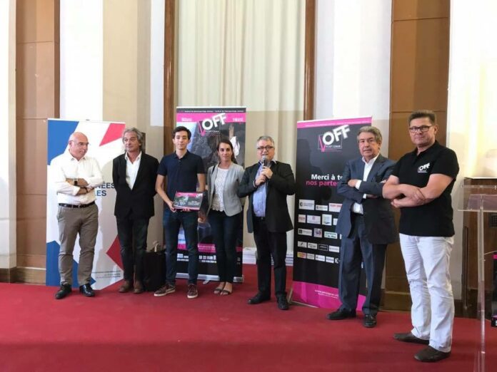 festival-off-yanis-sicre-recompense-pour-son-reportage-au-coeur-de-la-campagne-presidentielle-americaine