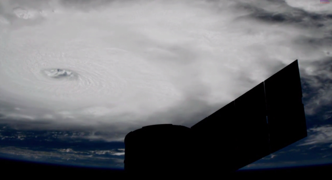 vidéo de l'ouragan Irma vu depuis l'ISS (Station Spatiale Internationale) tandis qu'il passait au-dessus de l'Atlantique le 5 septembre 2017