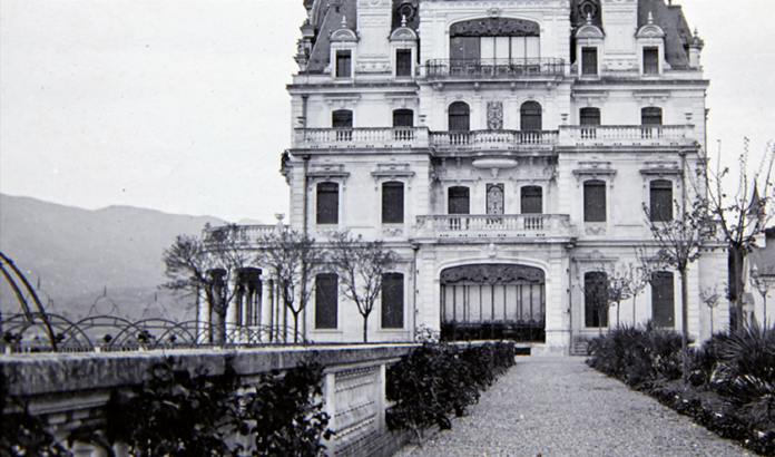 vernissage-de-lexposition-aux-chateaux-daubiry-du-parc-ducup-et-de-valmy-ce-20-septembre
