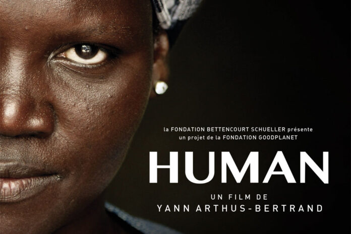 yann-arthus-bertrand-presente-human-a-visa-pour-limage-le-9-septembre