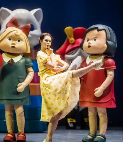 projection-sur-grand-ecran-du-ballet-casse-noisette-de-tchaikovski-au-cine-theatre-le-vauban-le-21-octobre