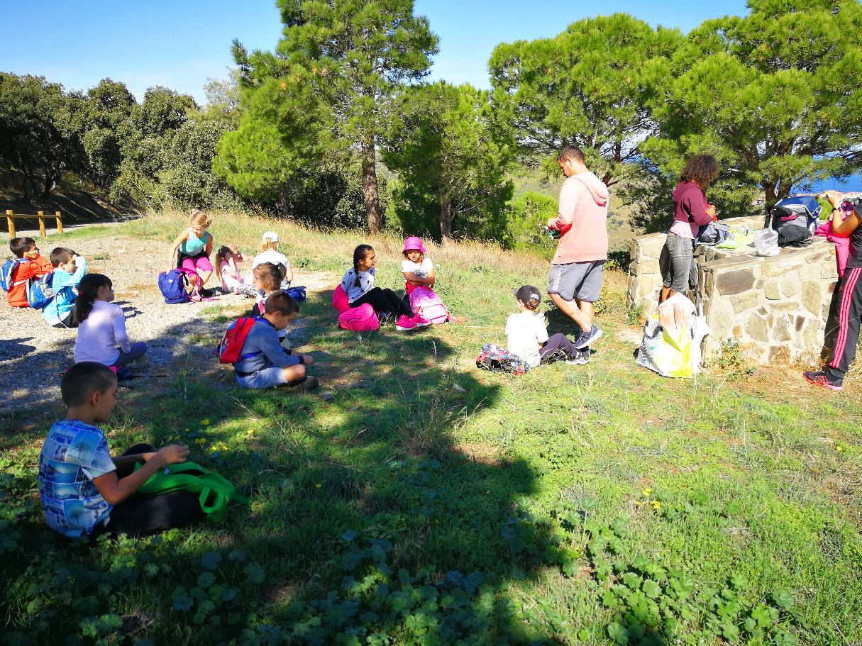 sensibilisation-des-jeunes-a-lenvironnement-a-port-vendres-le-4-octobre
