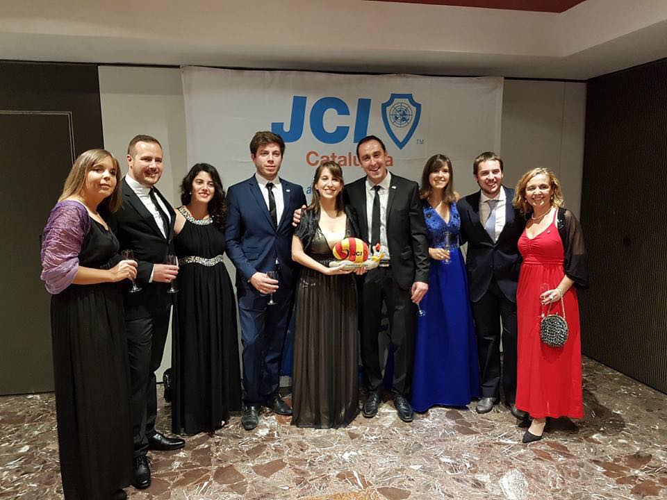 signature-de-la-charte-de-cooperation-jci-barcelonajce-perpignan