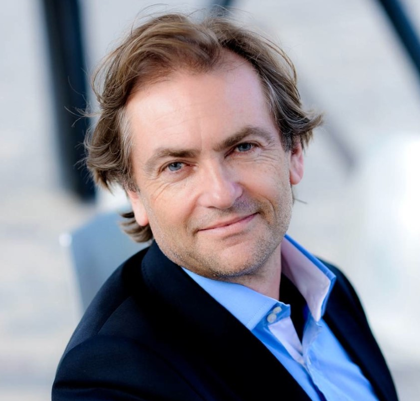 conference-au-dela-de-letrange-avec-lecrivain-prix-goncourt-didier-van-cauwelaert-le-1er-decembre-au-soler