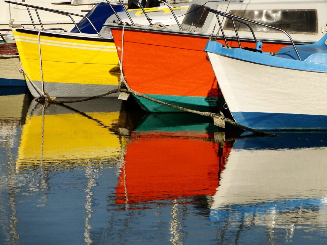 signature-de-convention-de-depot-de-la-barque-la-mouette signature-de-convention-de-depot-de-la-barque-la-mouette