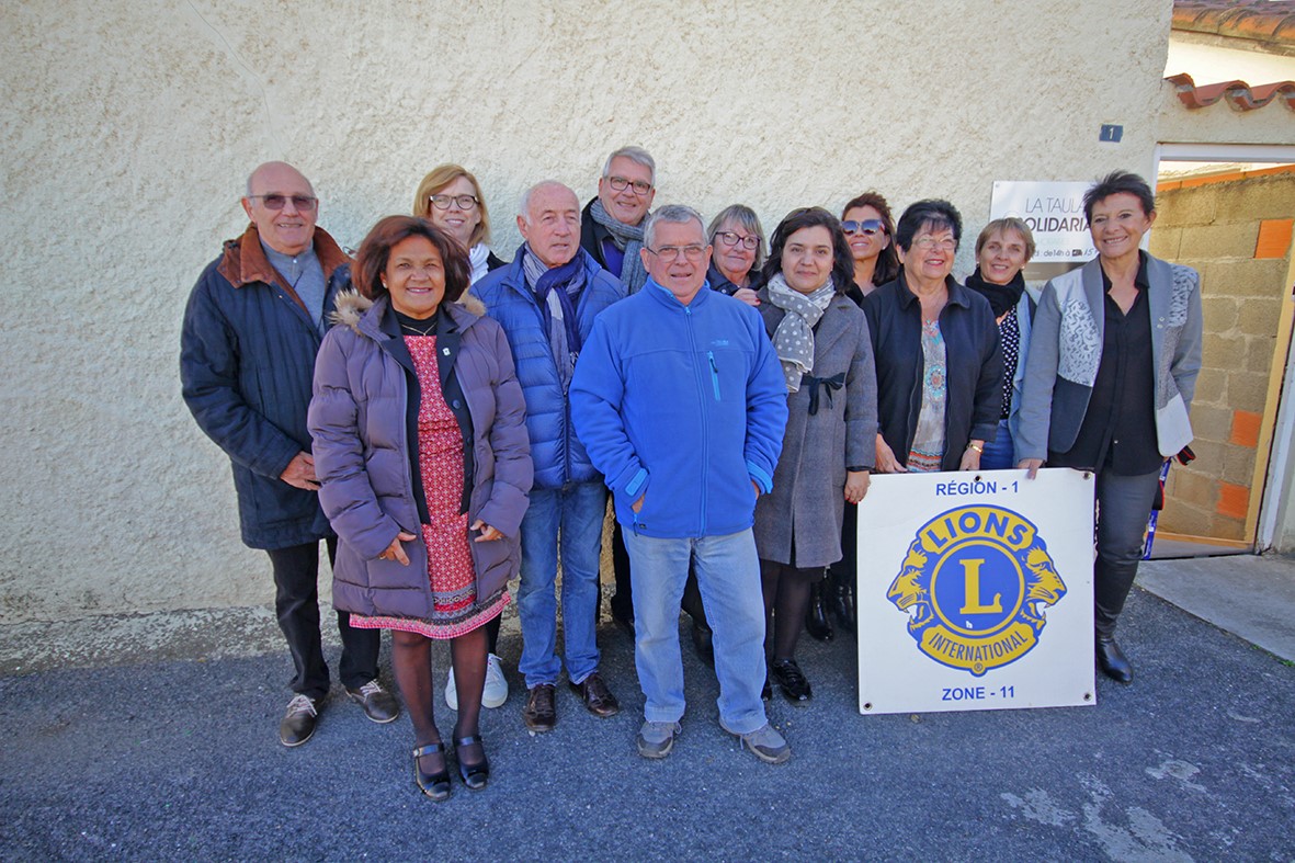 les-benevoles-de-la-banque-alimentaire-et-le-lions-club-du-soler-partenaires-pour-un-noel-solidaire