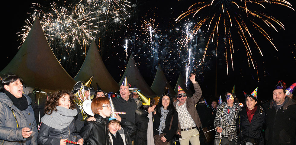 reveillon-de-la-saint-sylvestre-le-village-de-noel-du-barcares-sur-son-31