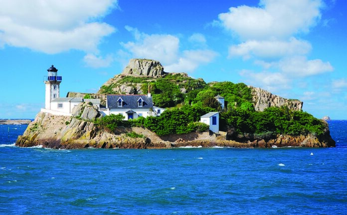 cine-conference-les-iles-de-bretagne-le-2-fevrier-a-ceret