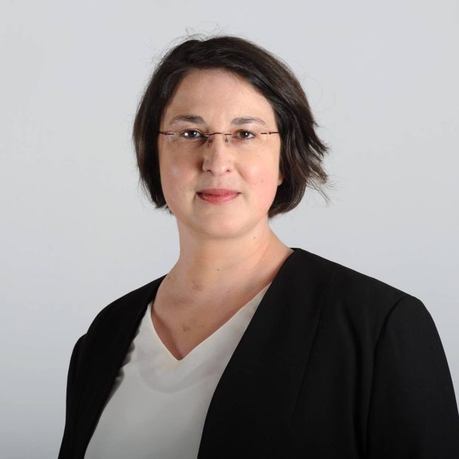 la-deputee-insoumise-muriel-ressiguier-a-perpignan