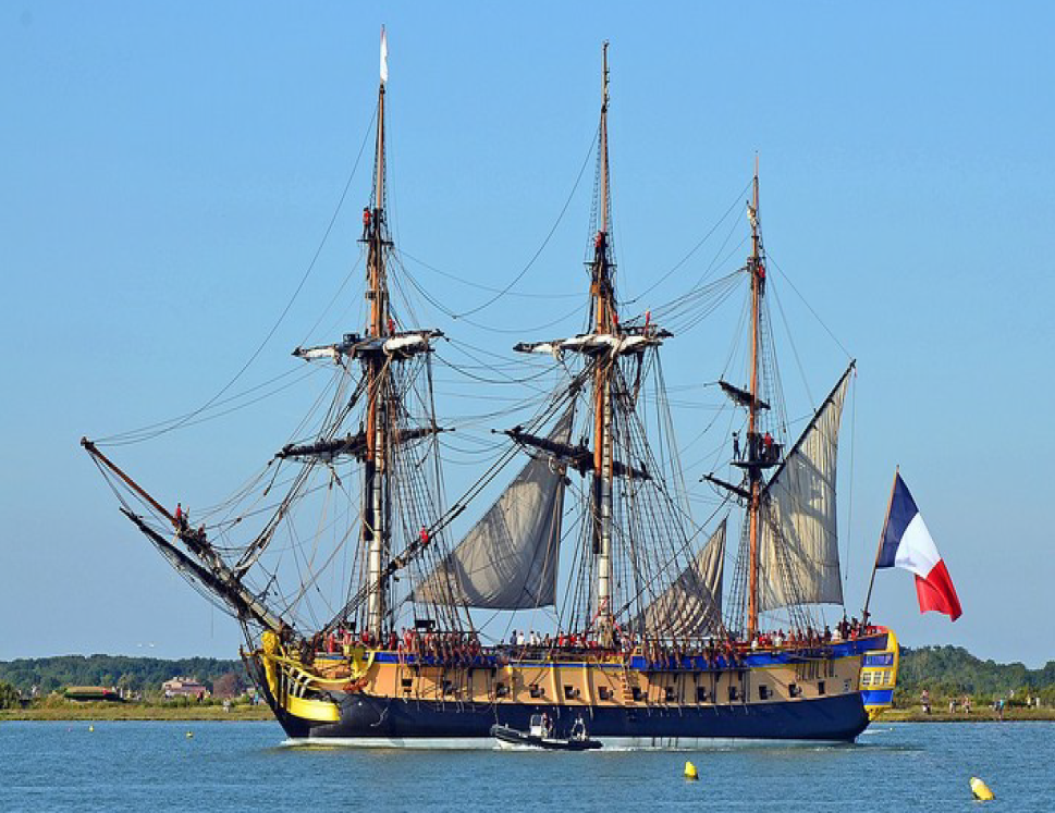 le-departement-sengage-aupres-de-port-vendres-pour-laccueil-de-lhermione