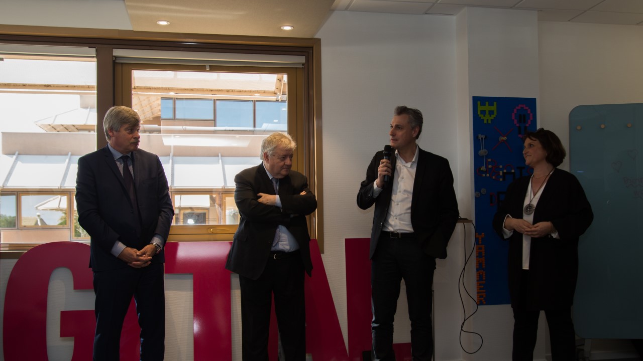 inauguration-du-lab-inno-par-la-banque-populaire-du-sud-300m²-dedies-a-linnovation