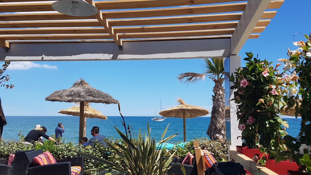 torreilles-la-plage-sinvite-au-village-et-cest-show