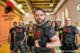 un-stage-instructeur-commando-krav-maga-a-perpignan-et-couteau-karambit-a-bompas