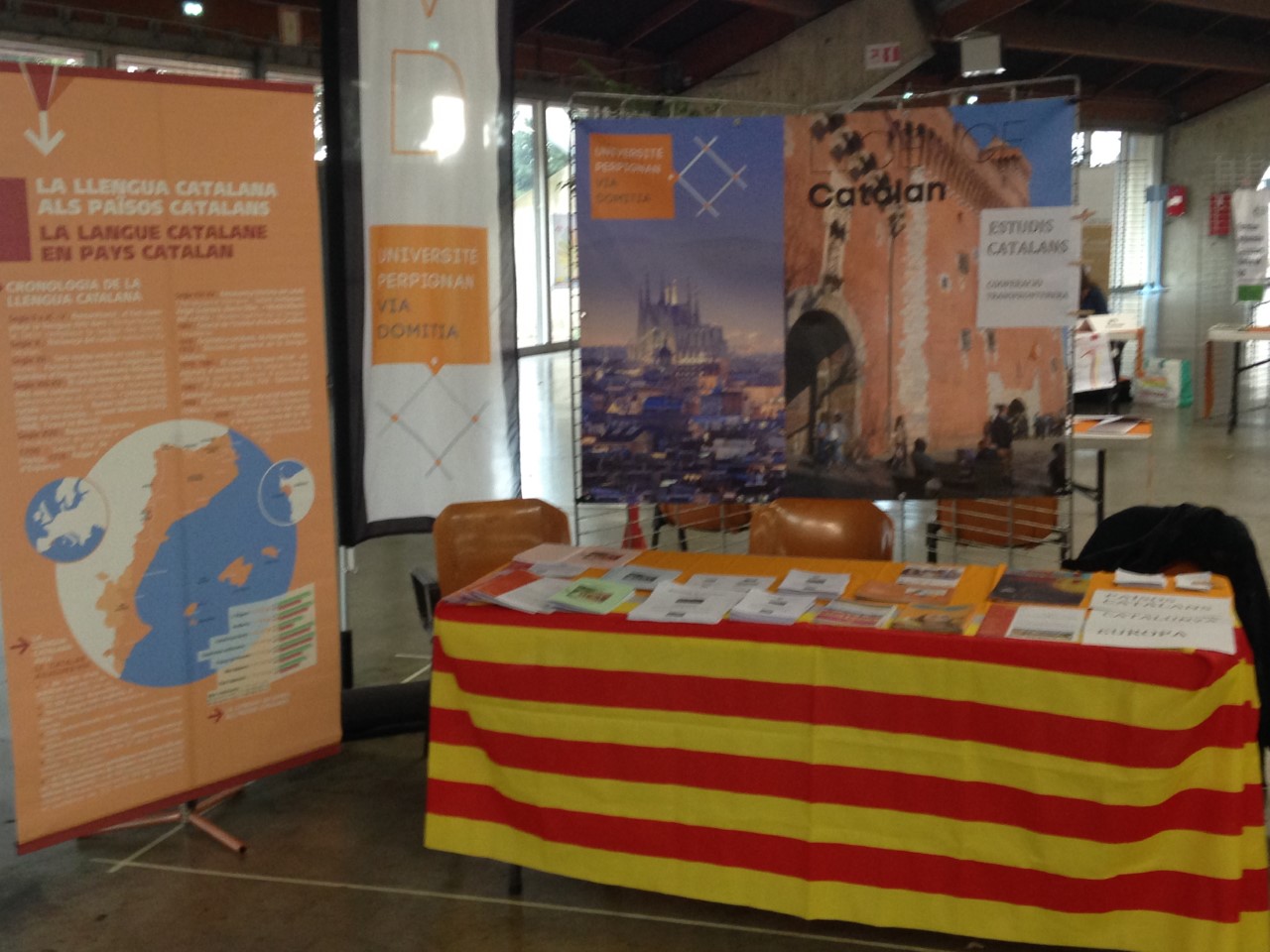 1er-salon-de-lenseignement-du-catalan-a-pesilla-laplec-invite-familles-enseignants-elus-et-etudiants-pour-tout-savoir-sur-lenseignement-du-catalan