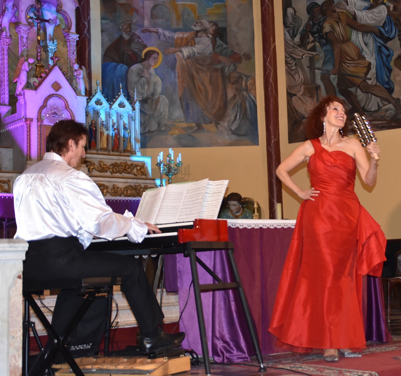 cantilenes-du-soleil-a-la-chapelle-de-cosprons-de-port-vendres-canticel-en-concert-douverture-de-sa-ballade