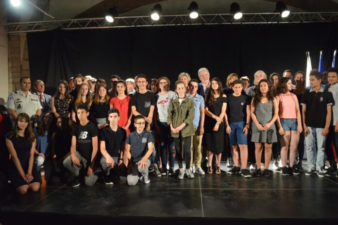 concours-national-de-la-resistance-irene-sougne-une-jeune-colliourencque-a-lhonneur